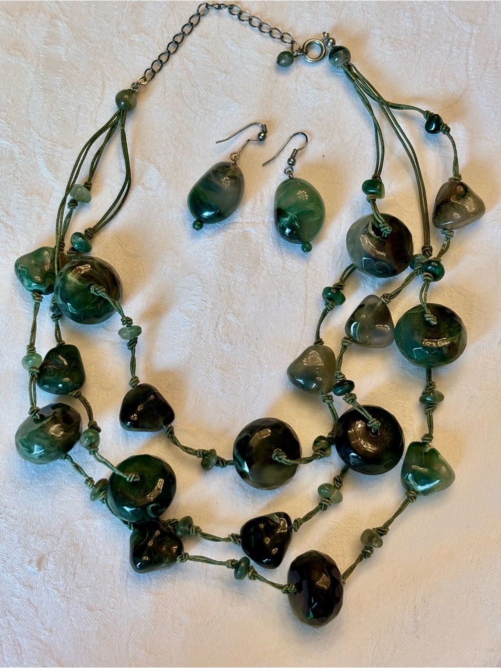 Green Bead Necklace & Earrings Set